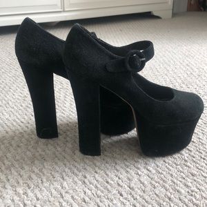 Platform heels